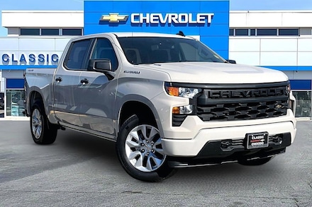 2026 Chevrolet Silverado 1500 Custom Truck