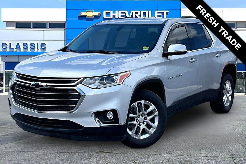 Used 2021 Chevrolet Traverse LT Cloth SUV