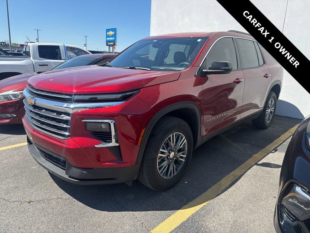 Used 2026 Chevrolet Traverse LT SUV