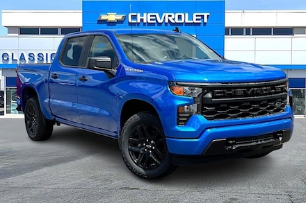 2026 Chevrolet Silverado 1500 Custom Truck