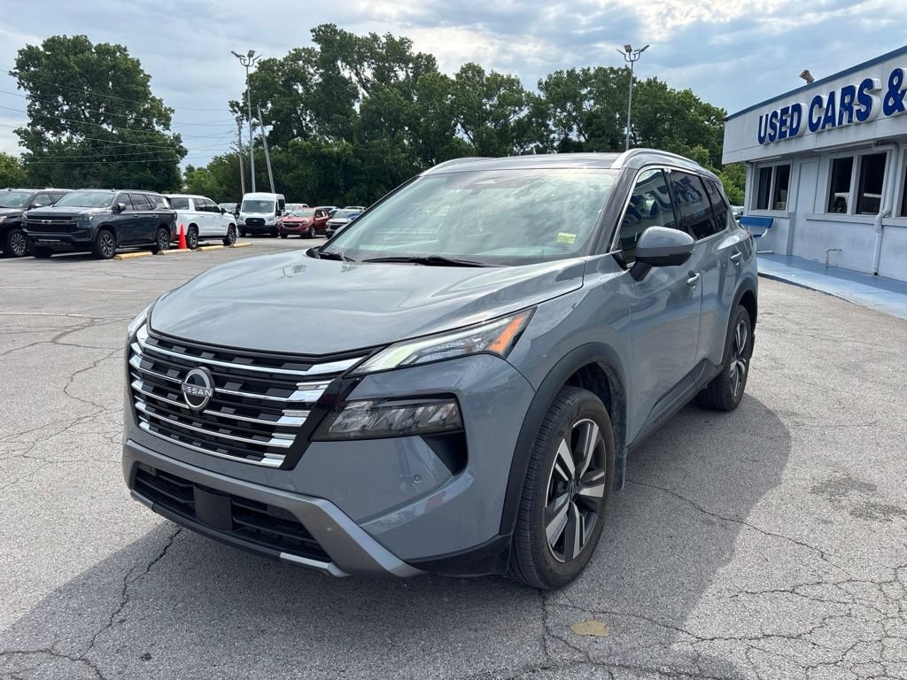 Used 2024 Nissan Rogue SL