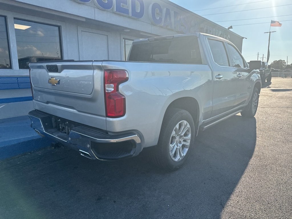 Used 2022 Chevrolet Silverado 1500 LTZ with VIN 1GCUDGEL5NZ576834 for sale in Owasso, OK