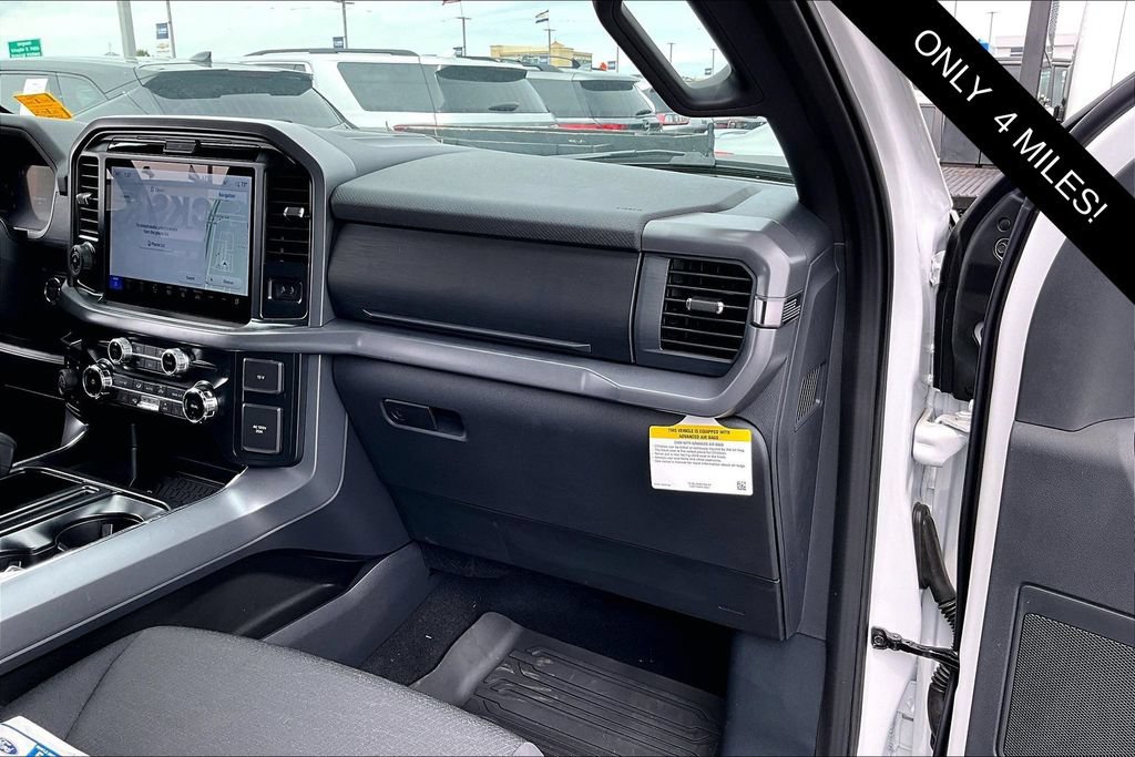 2025 Ford F-150 XLT - Photo 25