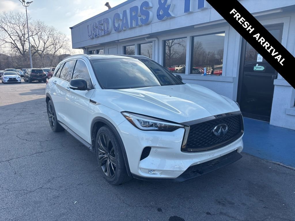 2020 INFINITI QX50 Essential's photo