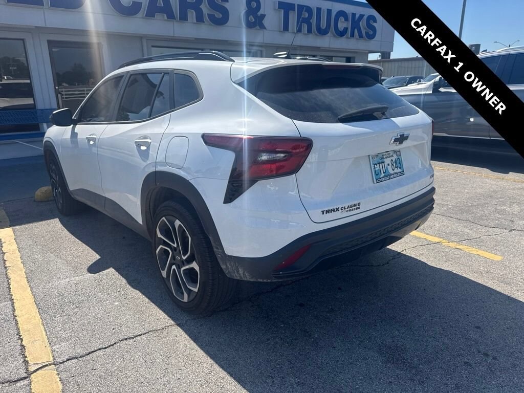 Used 2024 Chevrolet Trax 2RS SUV