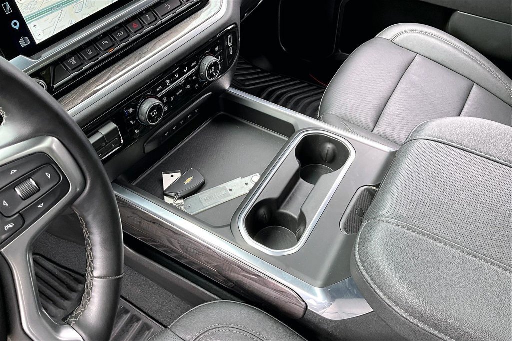 2026 Chevrolet Silverado 2500 HD LTZ - Photo 8