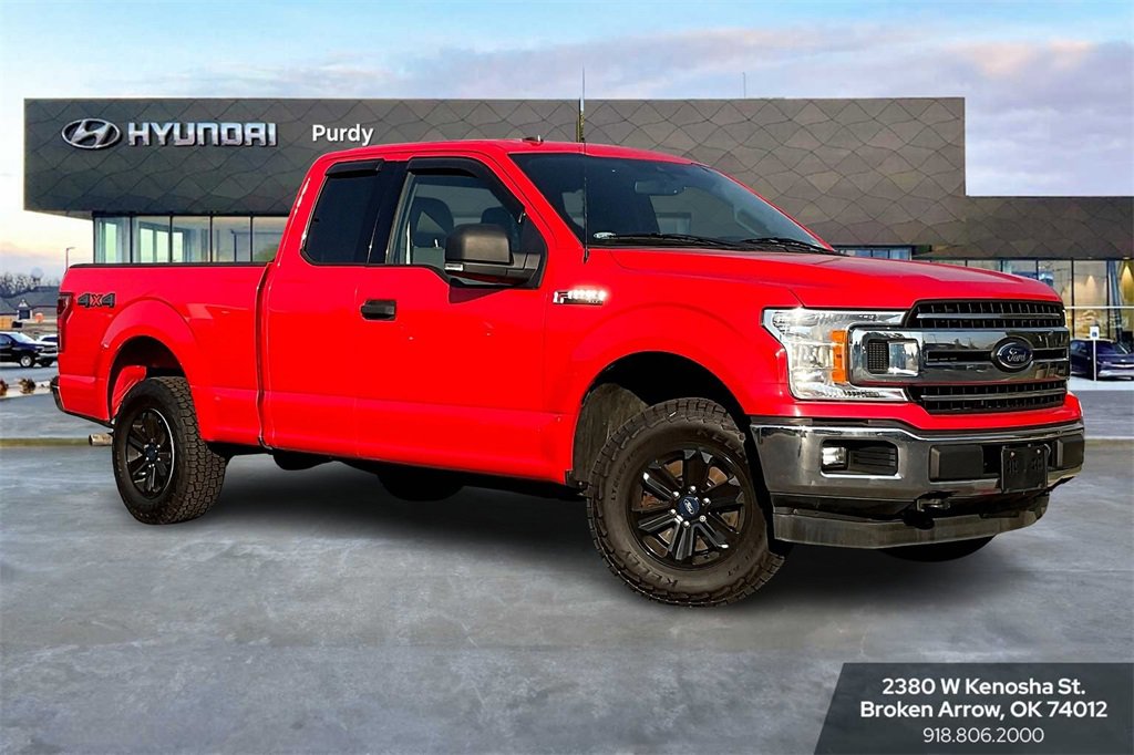 2019 Ford F-150 XLT photo 2