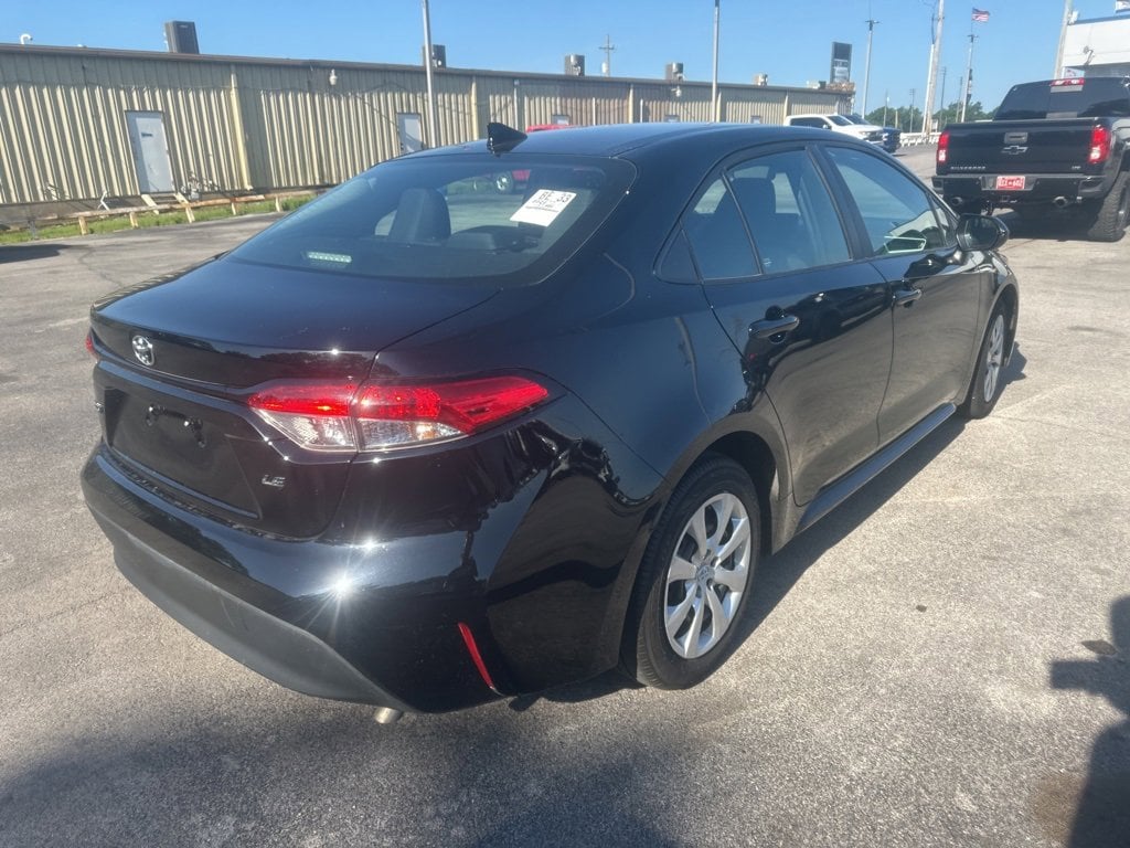 Used 2024 Toyota Corolla LE with VIN 5YFB4MDE0RP108194 for sale in Northfield, Minnesota