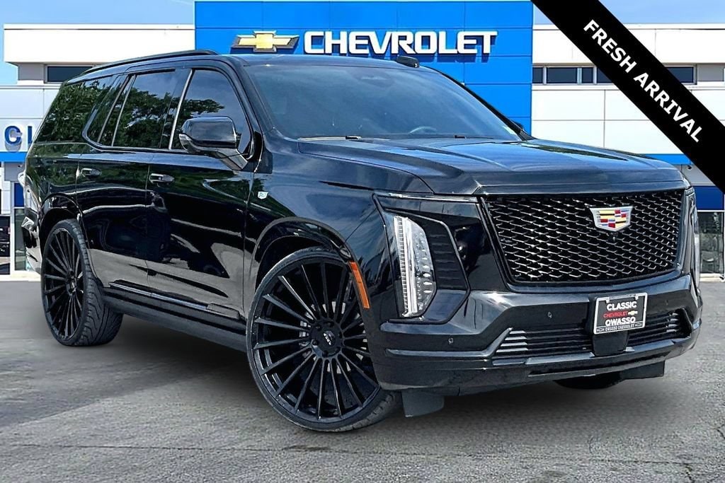 2025 Cadillac Escalade Sport AWD's photo