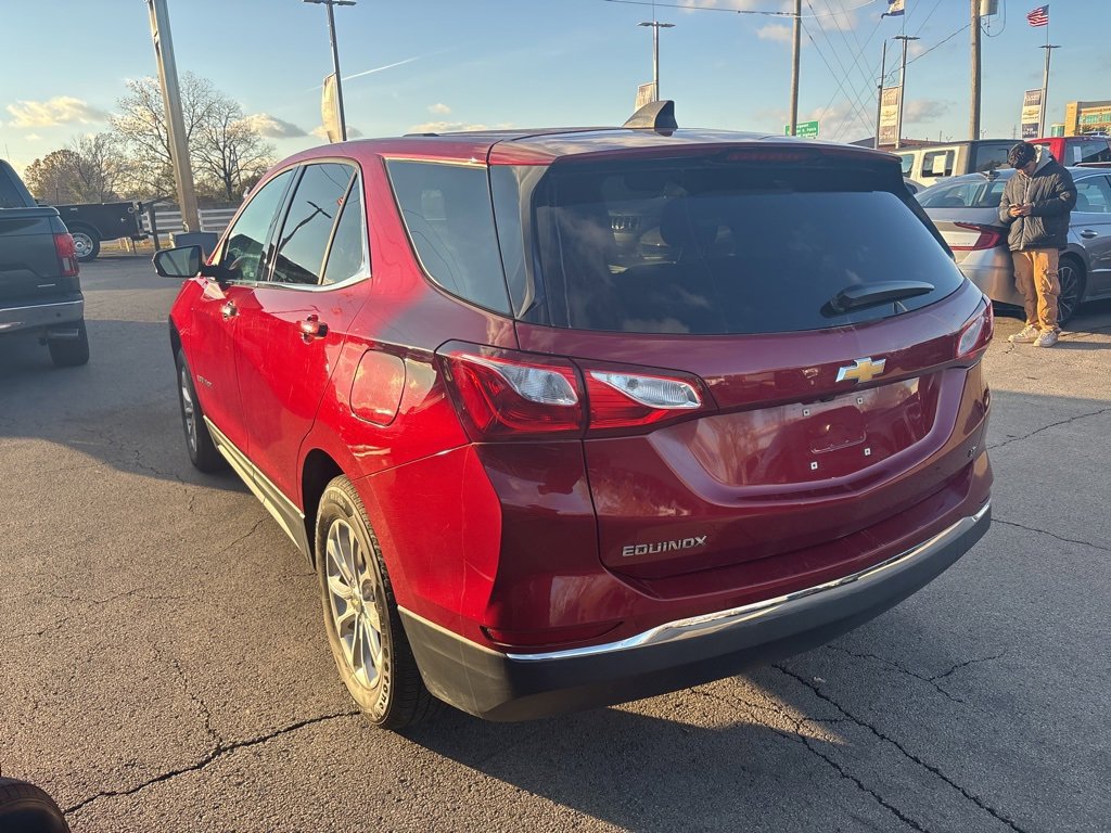 2018 Chevrolet Equinox LT photo 3