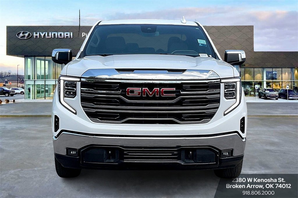 2024 Gmc Sierra 1500 SLT photo 3
