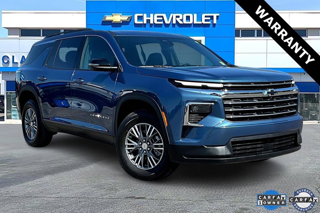 2026 Chevrolet Traverse LT's photo