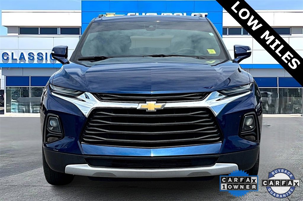2022 Chevrolet Blazer 2LT photo 2