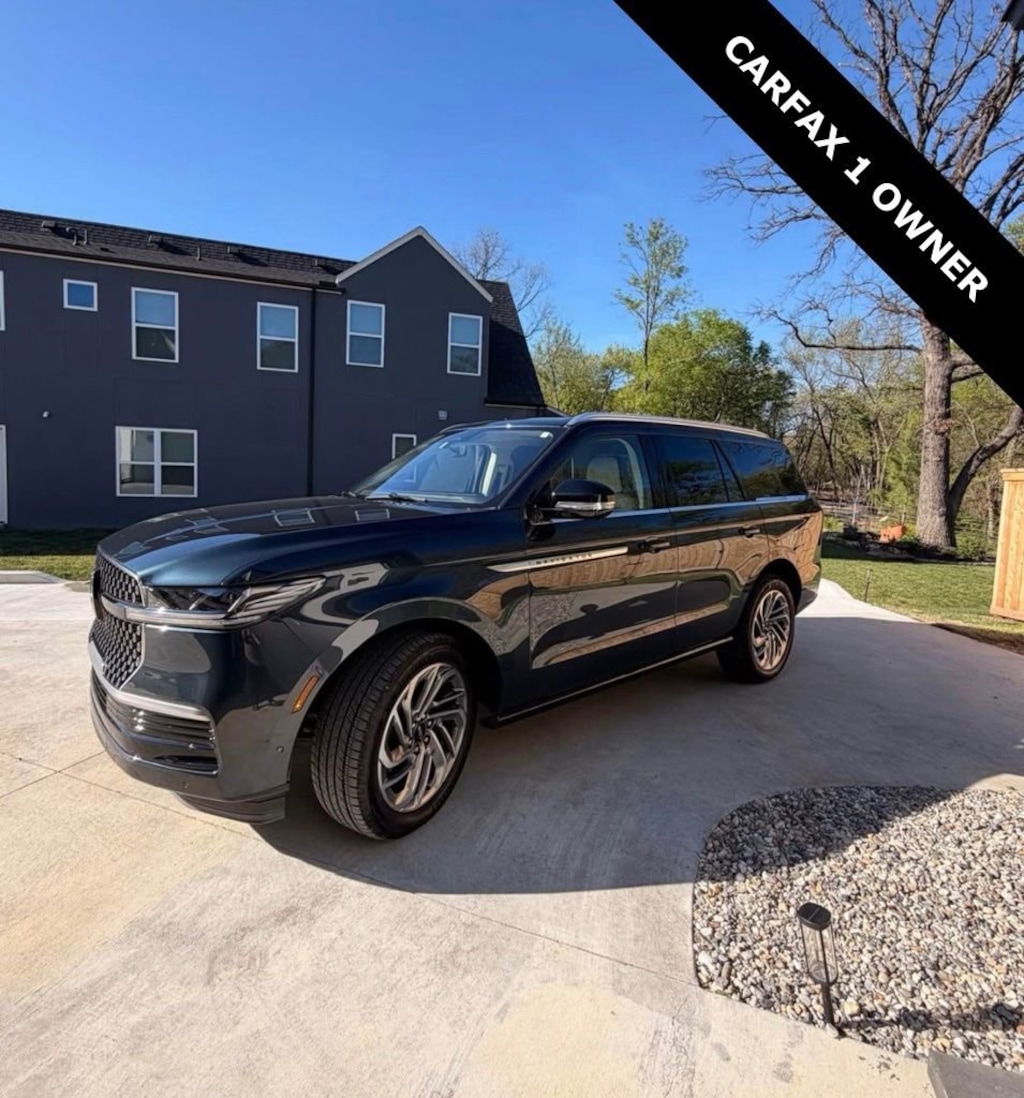 Used 2025 Lincoln Navigator Reserve