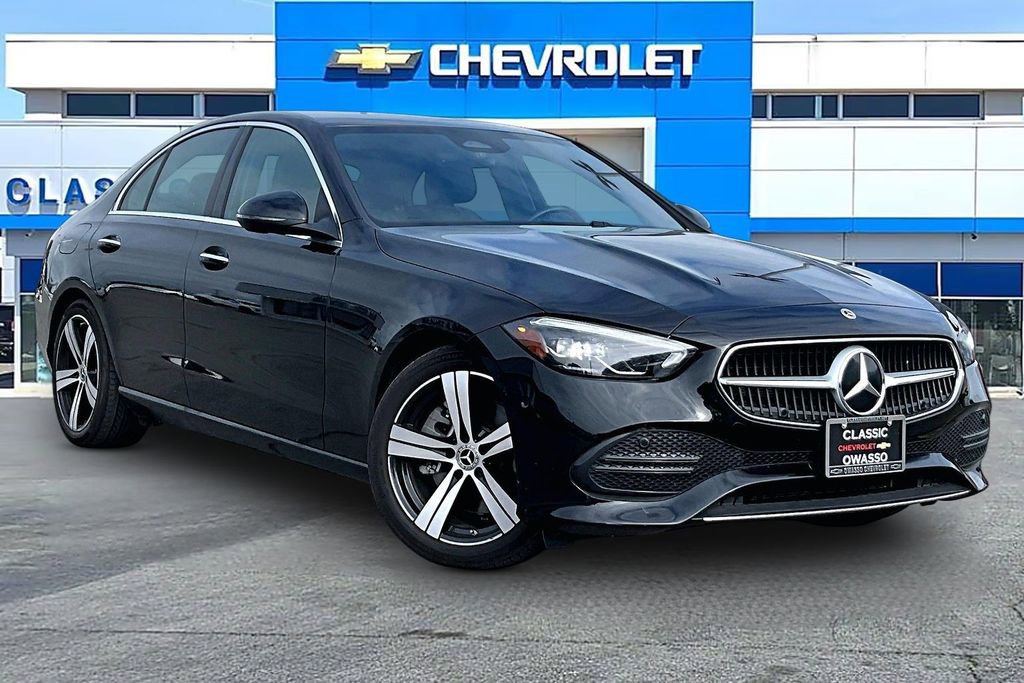 2025 Mercedes-Benz C-Class C 300 4MATIC's photo