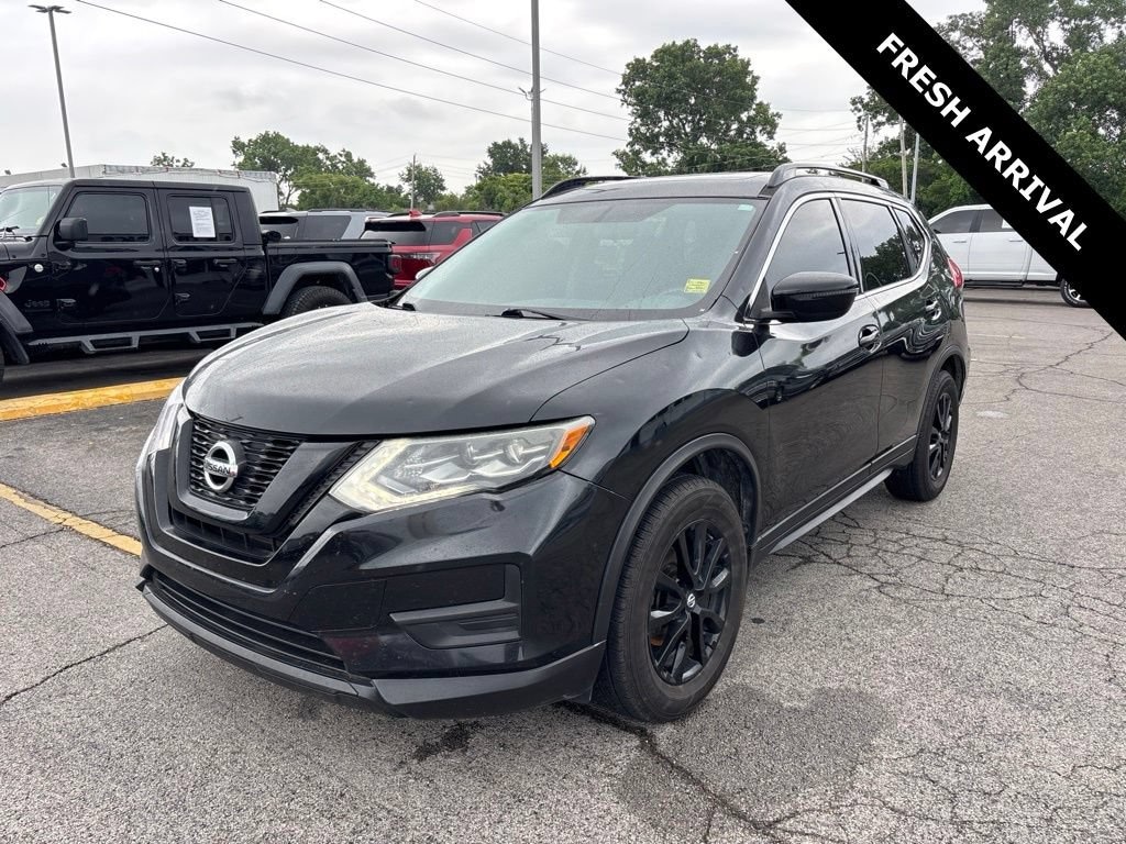 Used 2017 Nissan Rogue SV