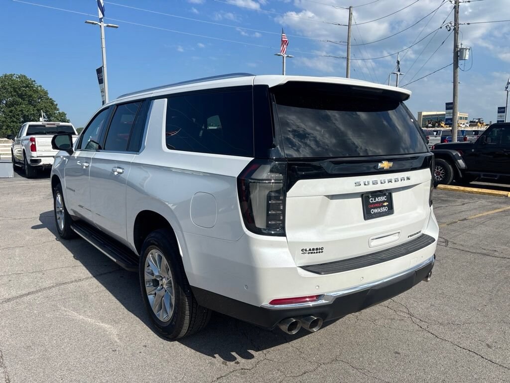Used 2025 Chevrolet Suburban Premier SUV