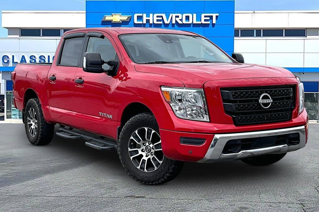 2023 Nissan Titan SV 4X4 Crew Cab's photo