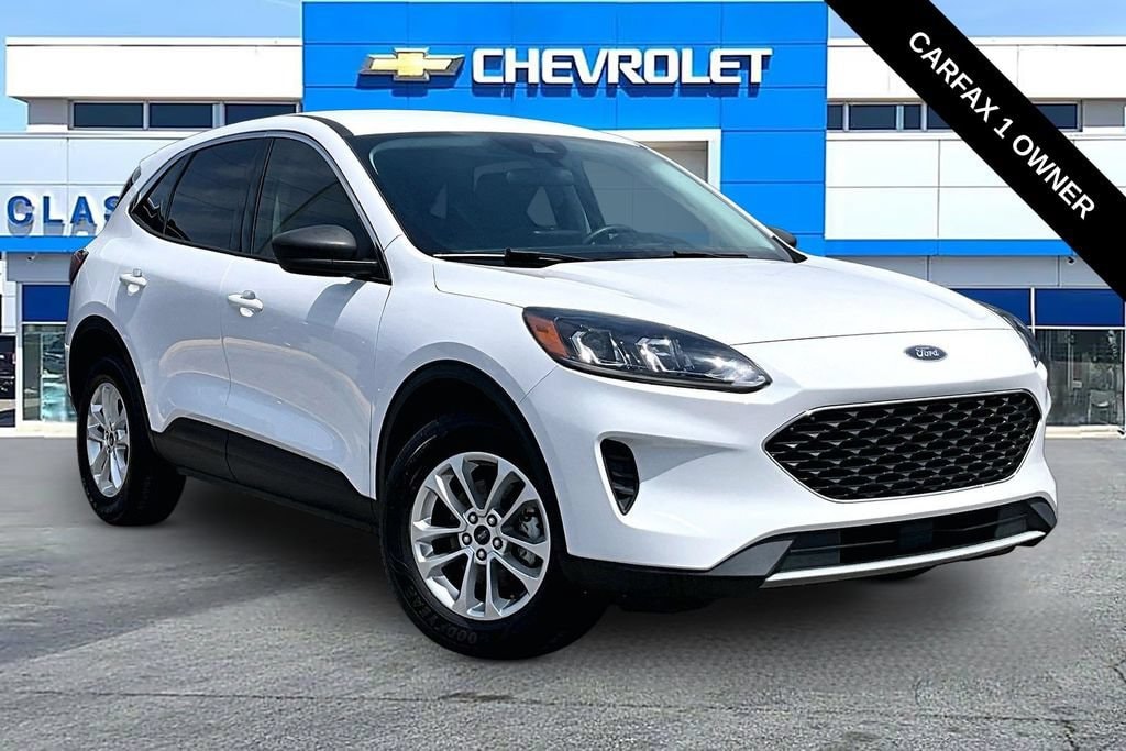 Used 2022 Ford Escape SE Hybrid