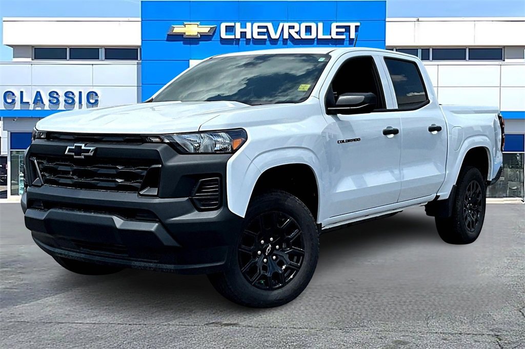 2026 Chevrolet Colorado Work Truck photo 2