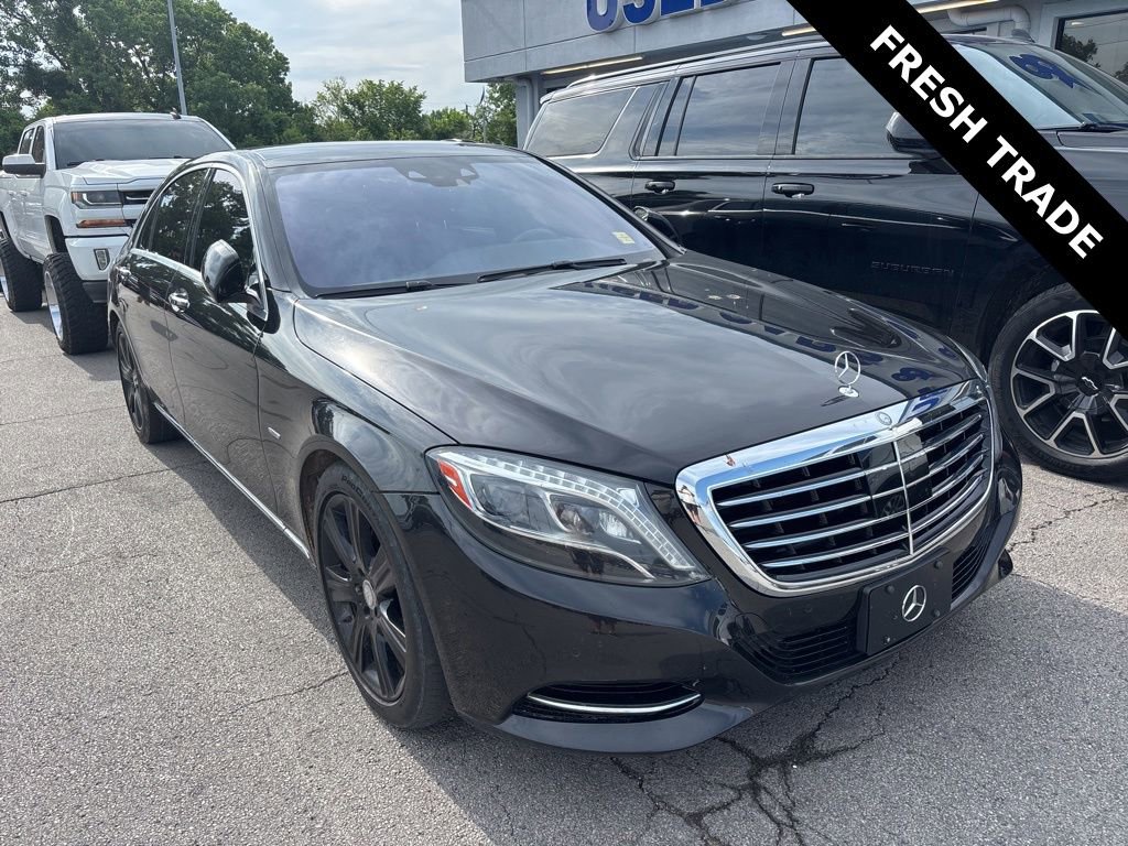 2014 Mercedes-Benz S-Class S550 4MATIC's photo