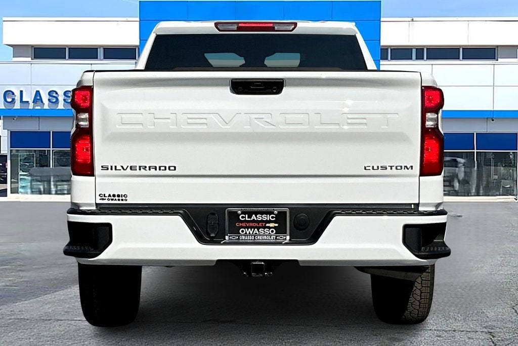 New 2026 Chevrolet Silverado 1500 Custom Truck