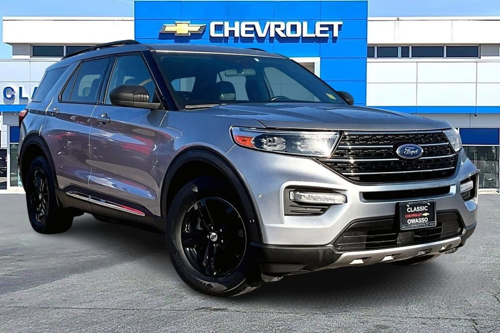 2020 Ford Explorer XLT's photo