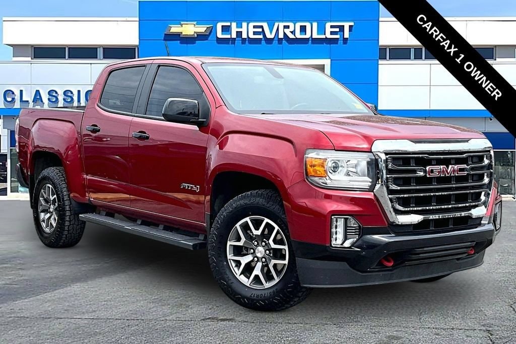 Used 2022 GMC Canyon 4WD AT4 w/Cloth Truck