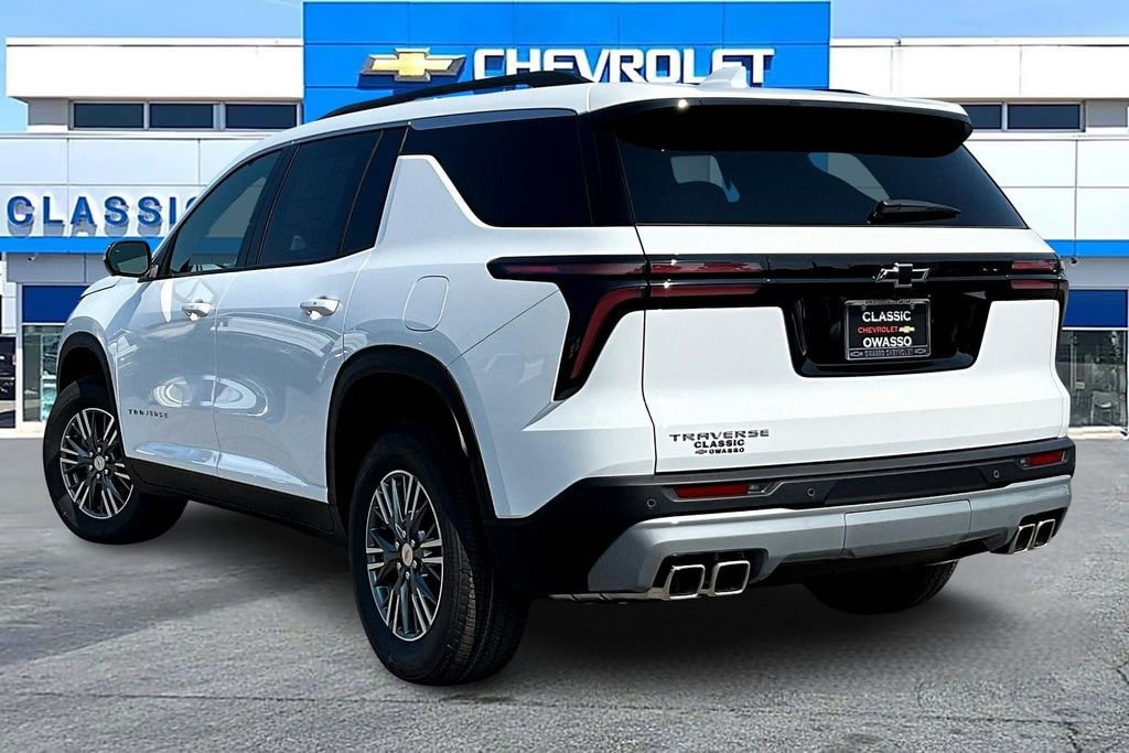 New 2026 Chevrolet Traverse LT SUV