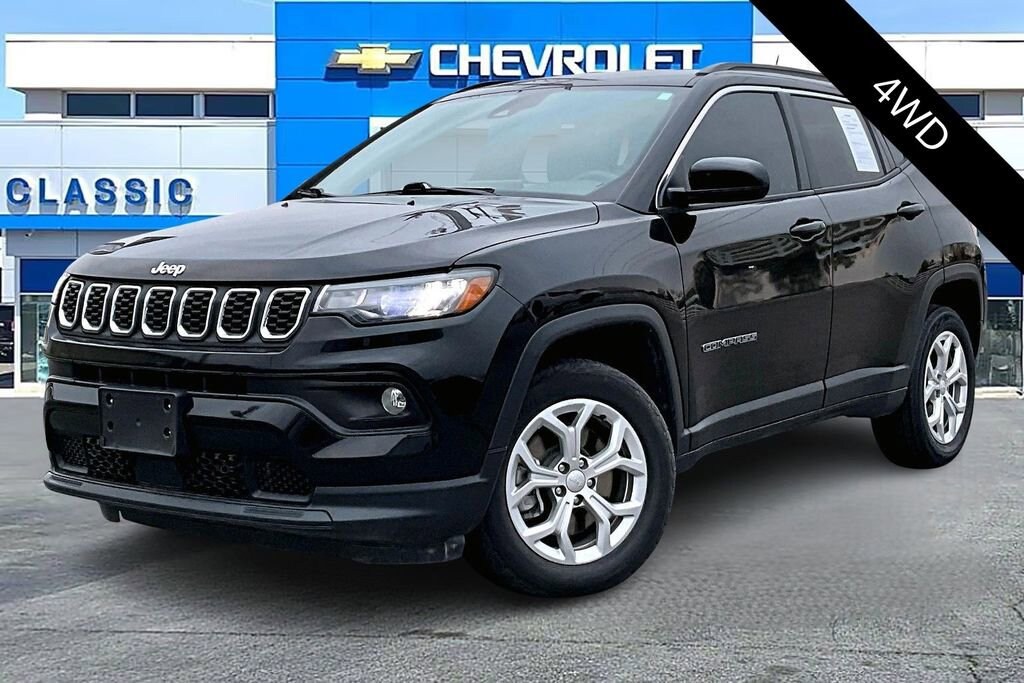 Used 2024 Jeep Compass Latitude