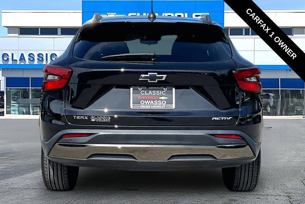 Used 2025 Chevrolet Trax Activ SUV