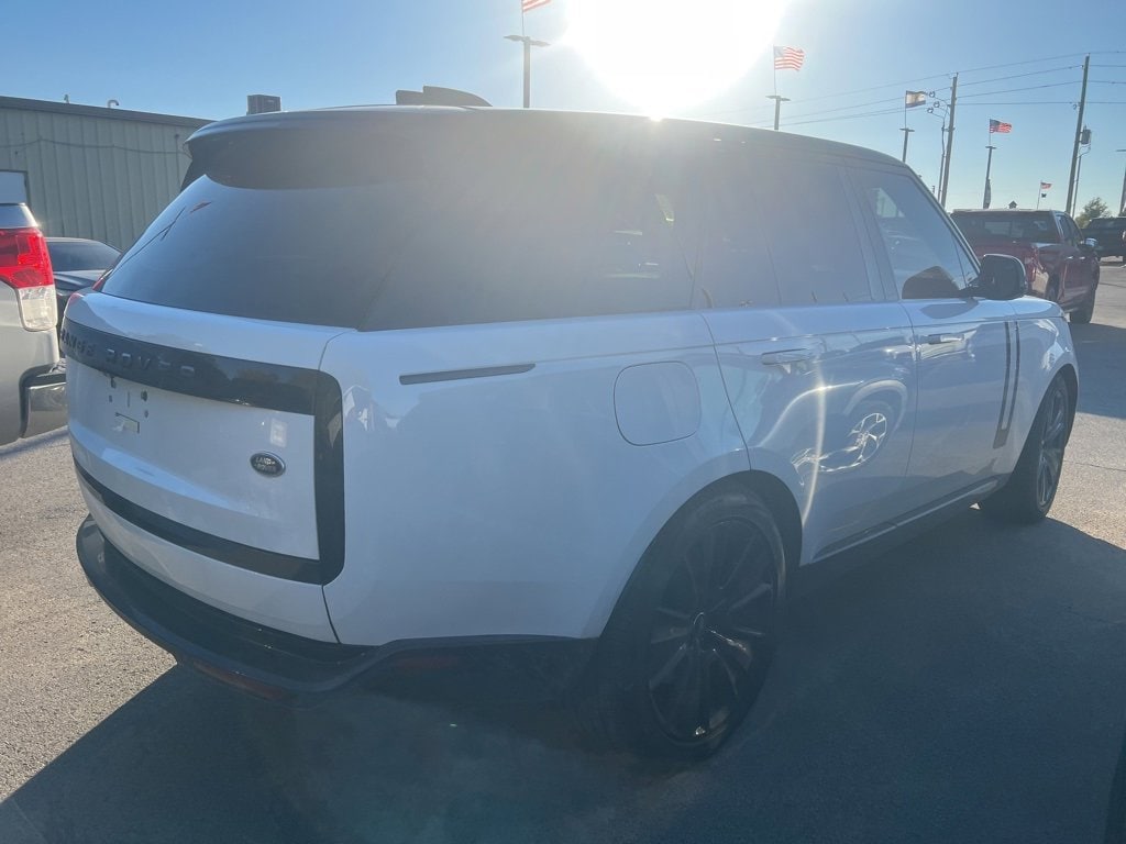 Used 2023 Land Rover Range Rover SE