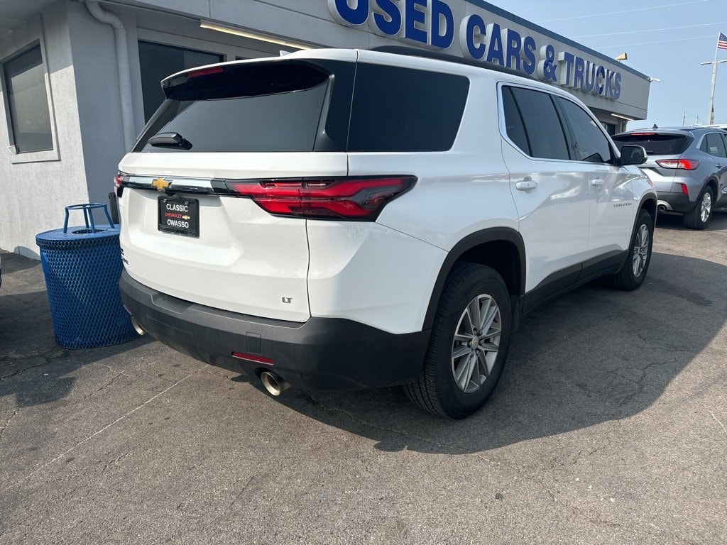 Used 2023 Chevrolet Traverse 1LT with VIN 1GNERGKWXPJ280446 for sale in Owasso, OK