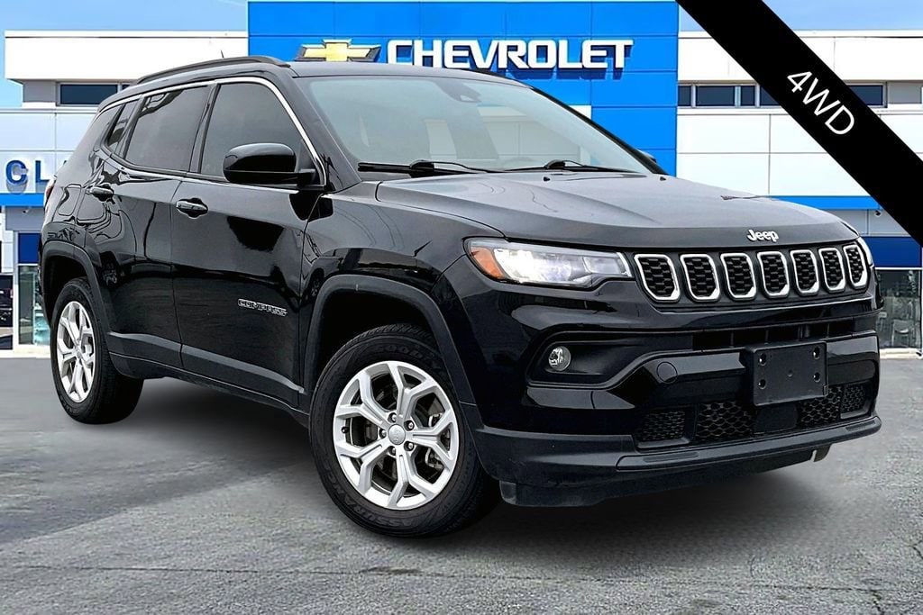 2024 Jeep Compass Latitude's photo