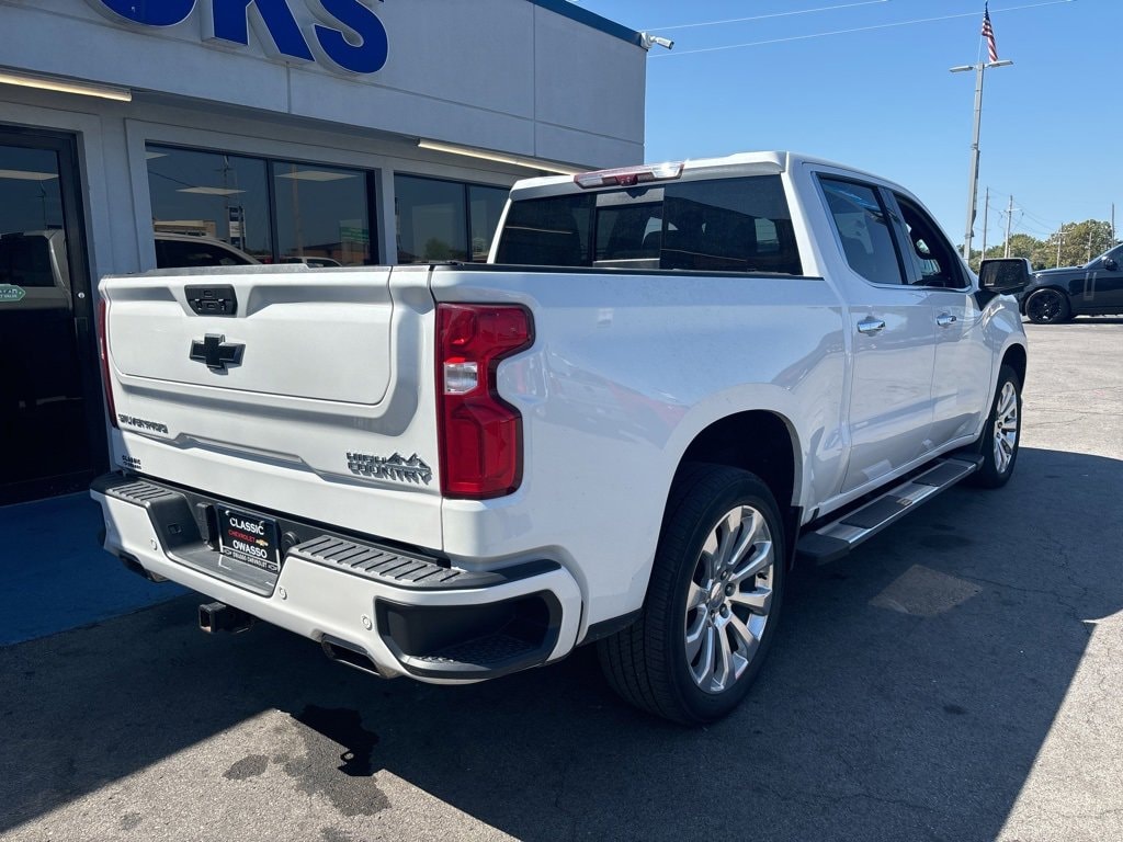 Used 2021 Chevrolet Silverado 1500 High Country with VIN 3GCUYHED1MG304038 for sale in Owasso, OK