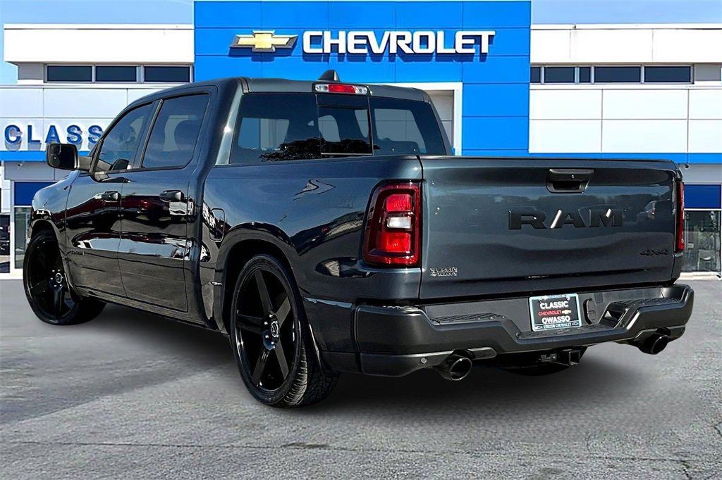 2025 Ram 1500 Warlock photo 2