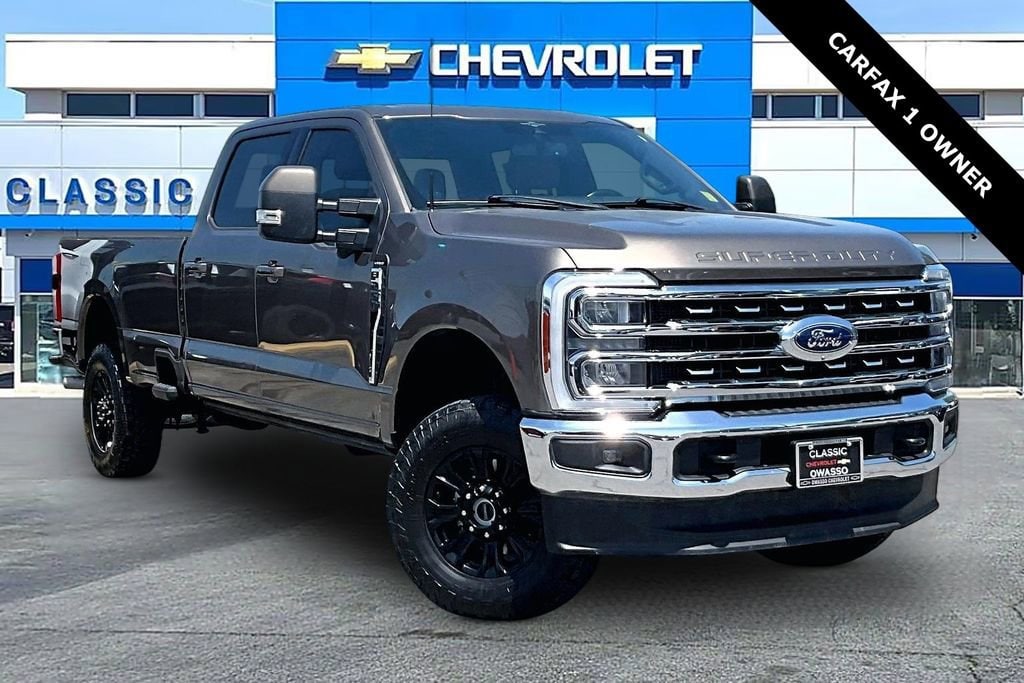 2023 Ford F-250 Lariat 4x4 Crew Cab 8' Box's photo