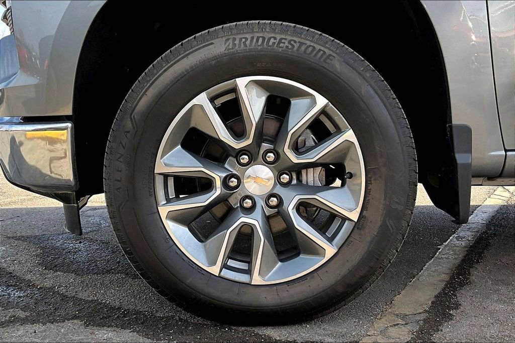 2025 Chevrolet Silverado 1500 LT - Photo 12
