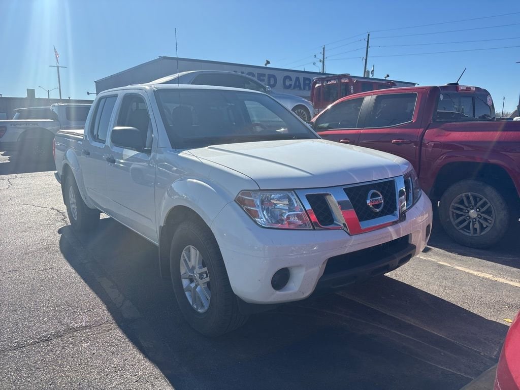 2019 Nissan Frontier SV's photo