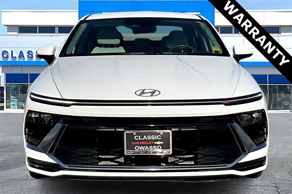 2024 Hyundai Sonata SEL photo 2