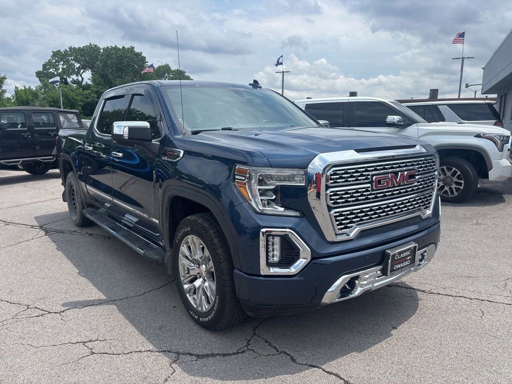 2019 GMC Sierra 4WD Crew Cab Short Box's photo