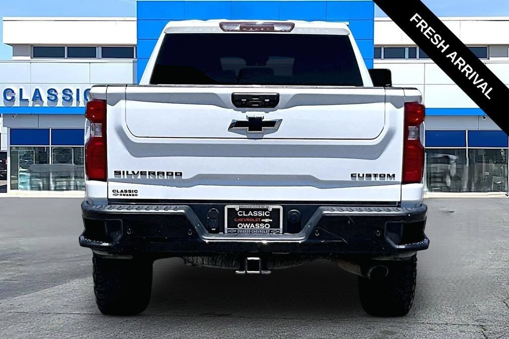 Used 2024 Chevrolet Silverado 2500 HD Custom Truck