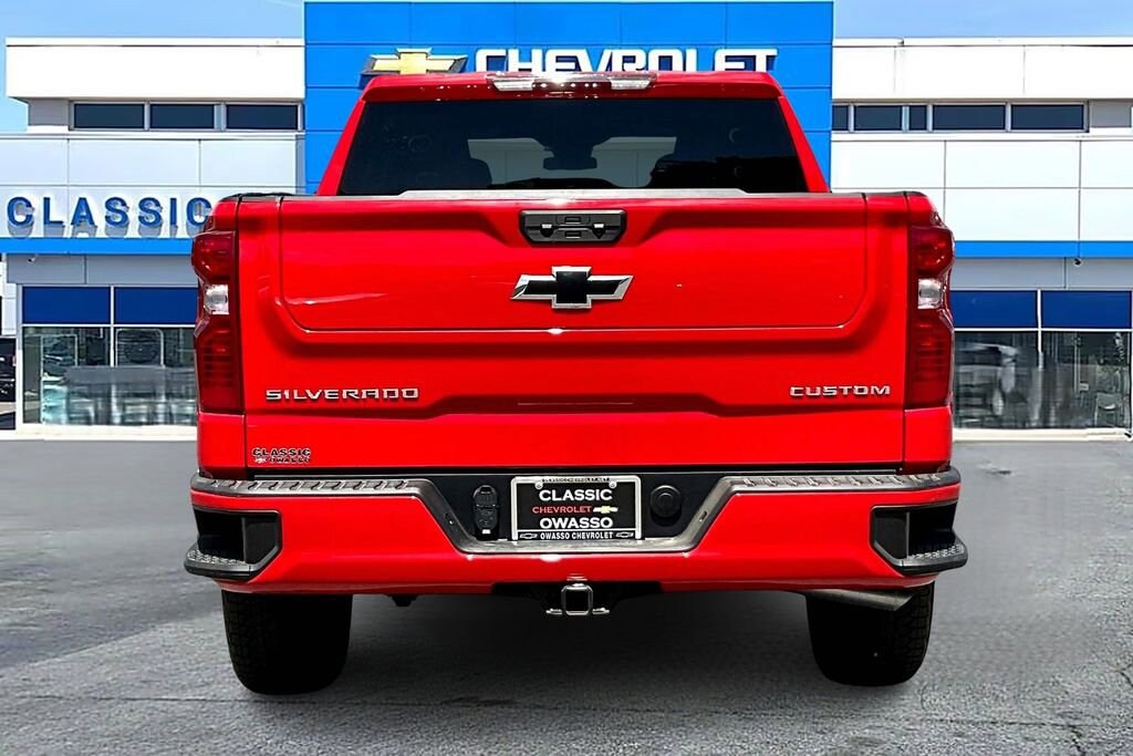New 2026 Chevrolet Silverado 1500 Custom Truck