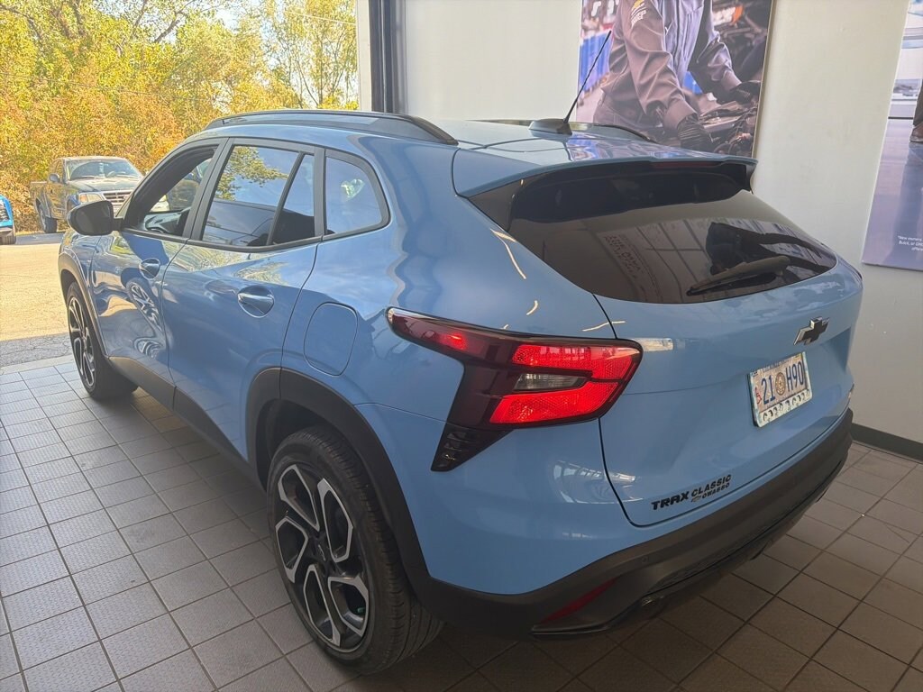 Used 2024 Chevrolet Trax 2RS SUV