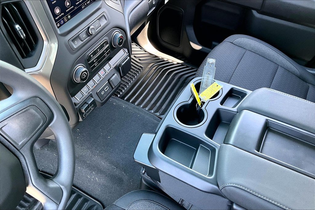 2026 Chevrolet Silverado 1500 Custom - Photo 8