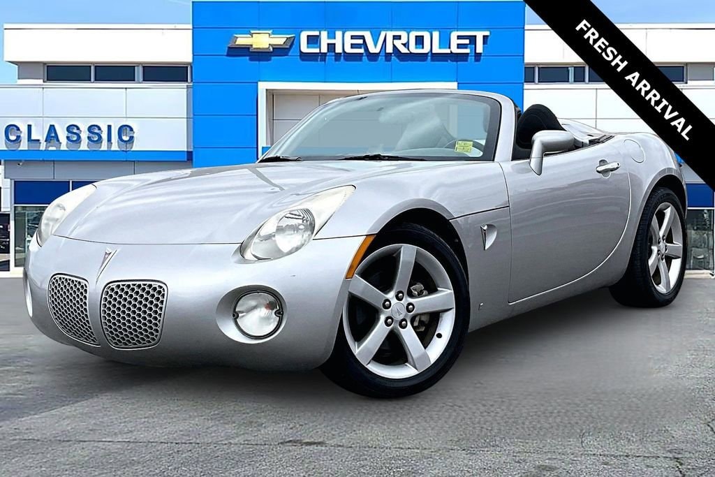 Used 2007 Pontiac Solstice Car