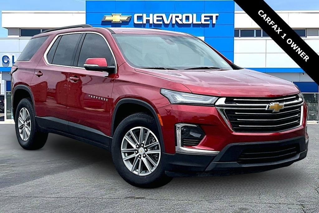 Used 2023 Chevrolet Traverse LT Cloth SUV