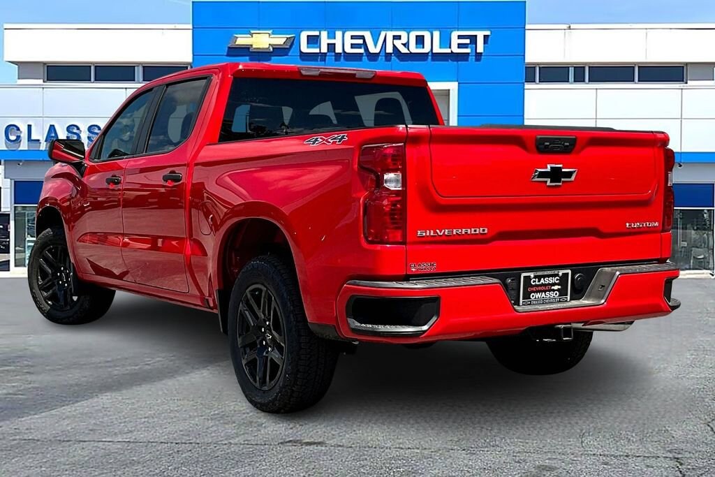 New 2026 Chevrolet Silverado 1500 Custom Truck