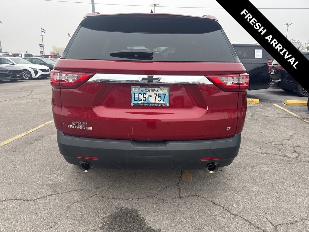 Used 2021 Chevrolet Traverse LT Cloth SUV