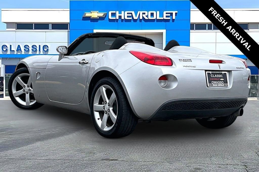 Used 2007 Pontiac Solstice Car